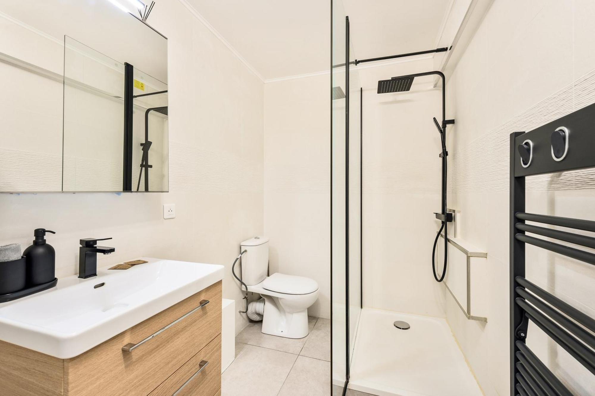 Studio Moderne Menton Exterior foto